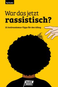 schwarze und weisse hand im buchcover maddelaene eine schwarz weisse liebe in deutschland 2020